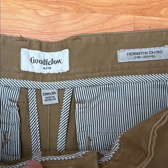 Men's Brown Pants - Picture 3 of 4